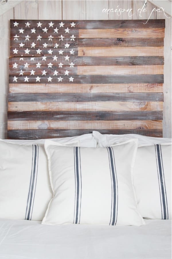 make an american flag with old pallets