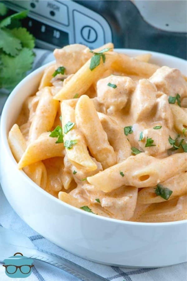 creamy buffalo chicken pasta