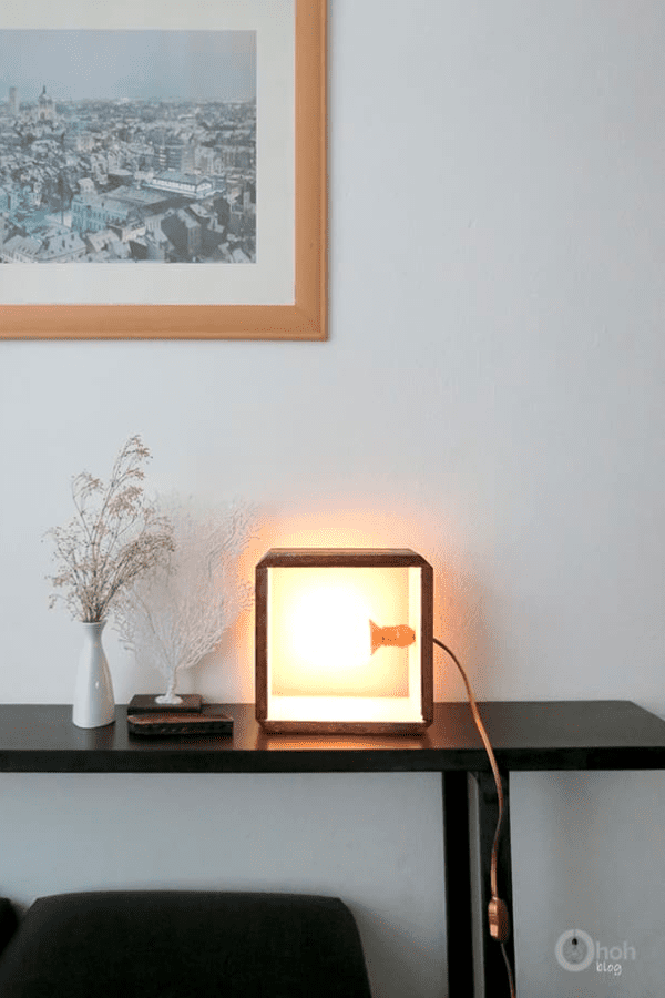 Wooden Cube Lamp