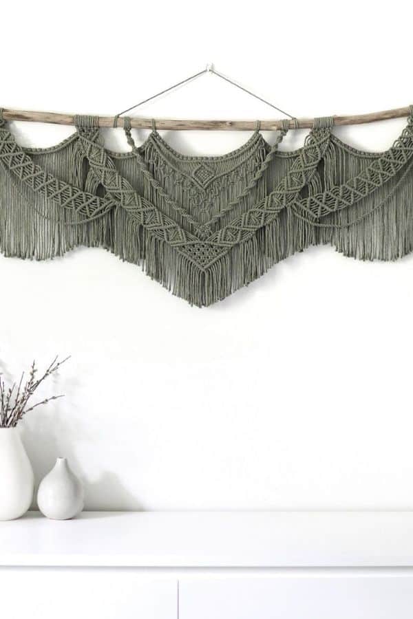 HANGING DRIFTWOOD WITH SAGE GREEN LINEN