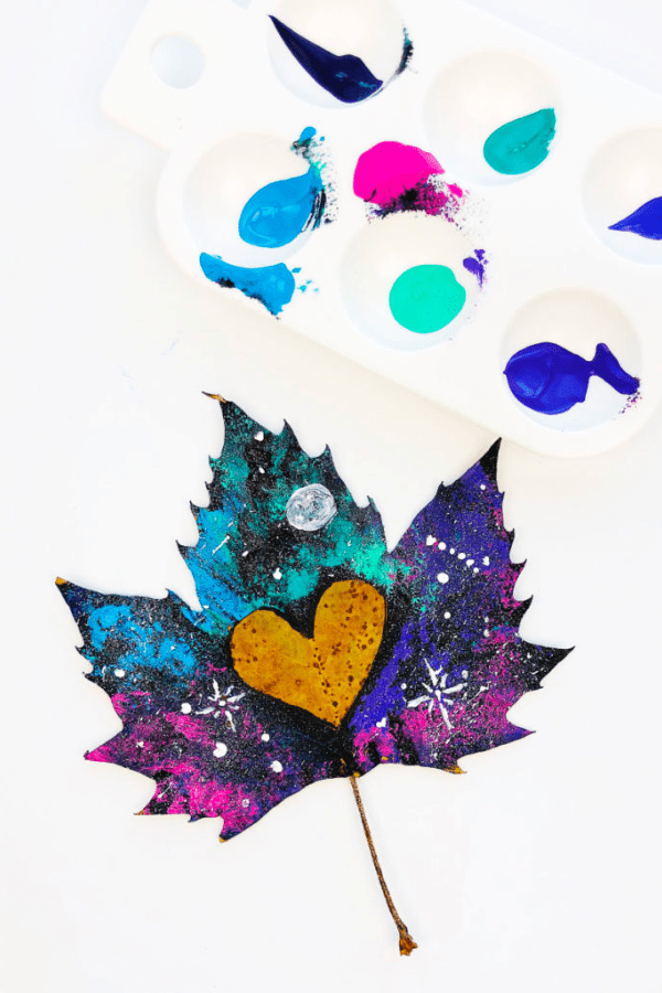 Galaxy Painted Leaves