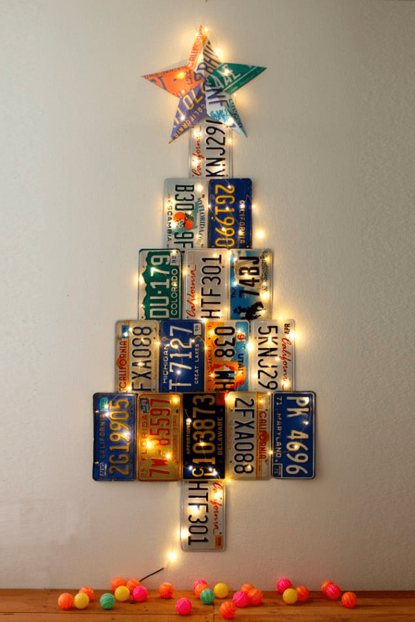 License Plate Christmas Tree