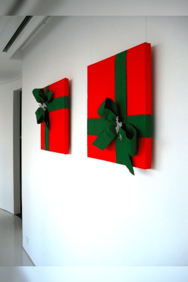 Gifts on The Wall