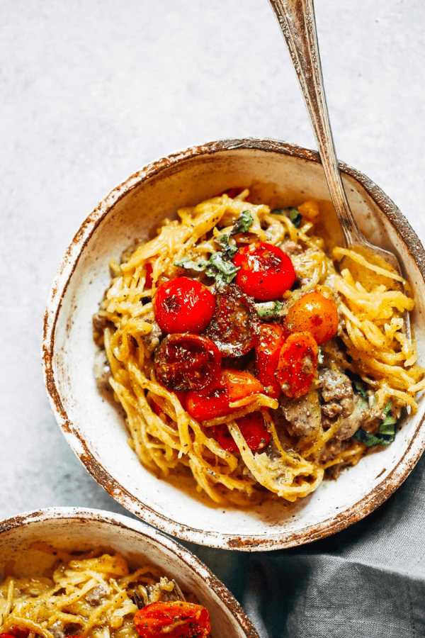 Spaghetti Noodles With Beef & Tomatoes