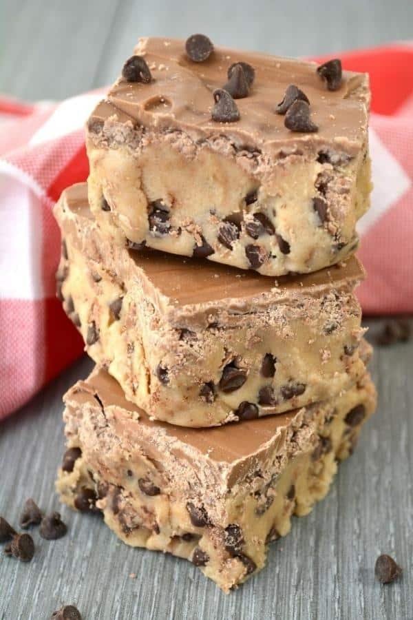 NO-BAKE COOKIE DOUGH BARS