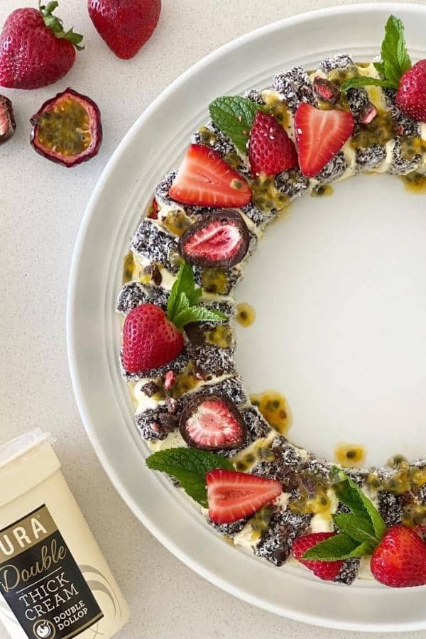 NO-BAKE LAMINGTON WREATH