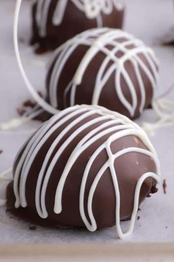 OREO TRUFFLES