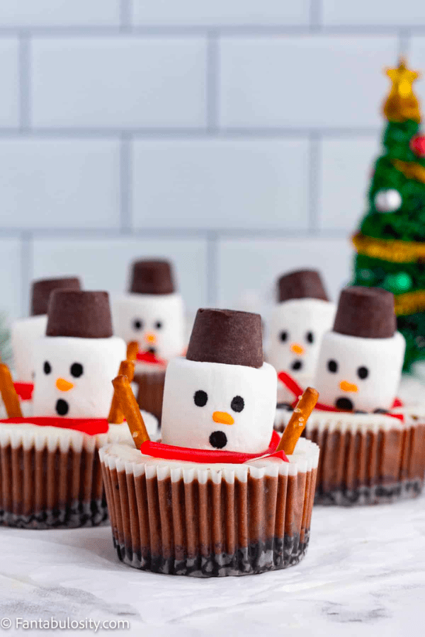 Melting Snowman Cheesecake Cups
