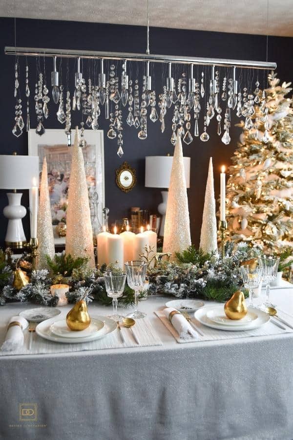 CHRISTMAS TABLE FOR TWO