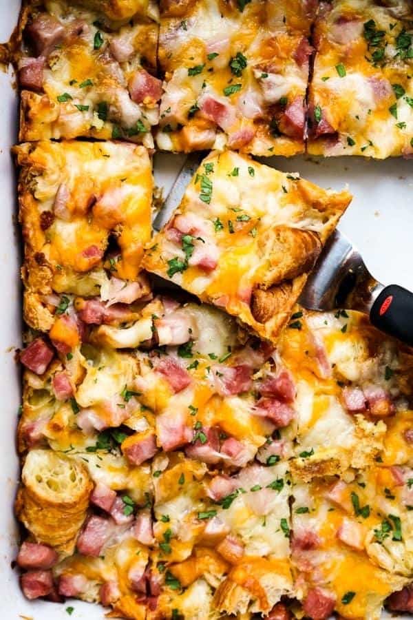 HAM AND CHEESE CROISSANT CASSEROLE