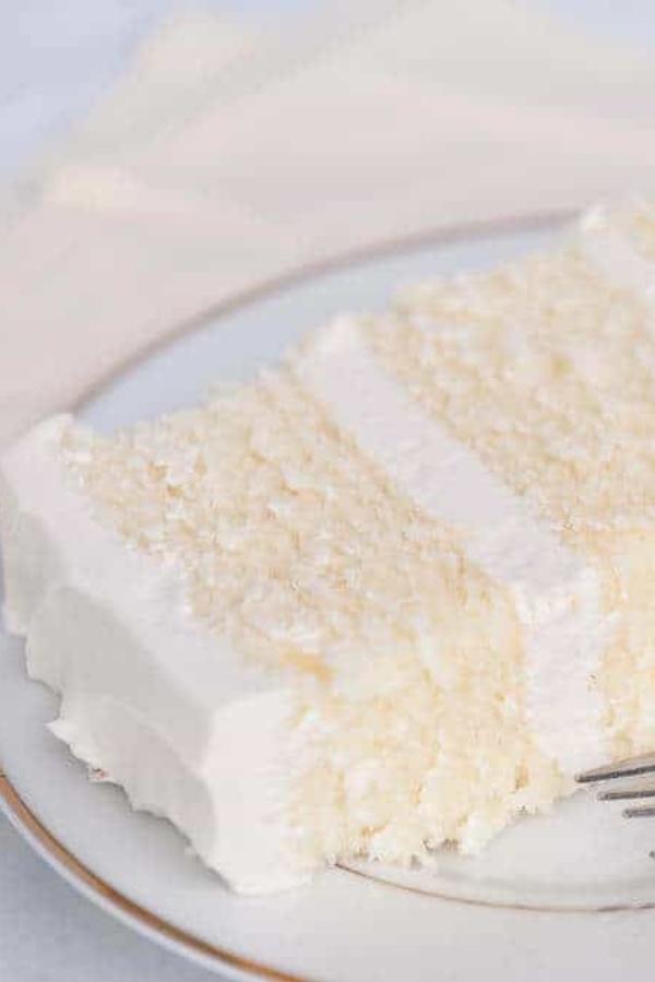 WHITE VELVET BUTTERMILK CAKE