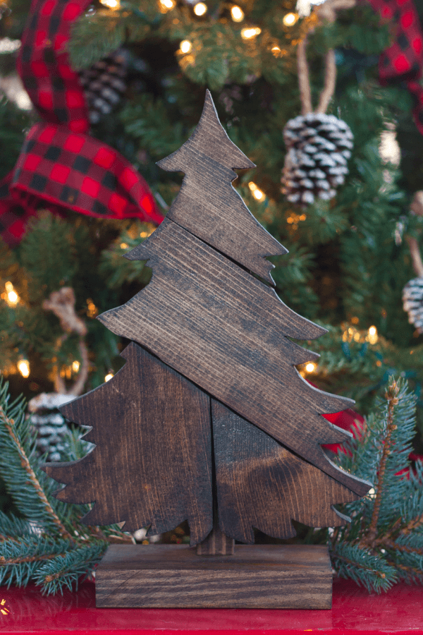 Patchwork Wood Christmas Tree