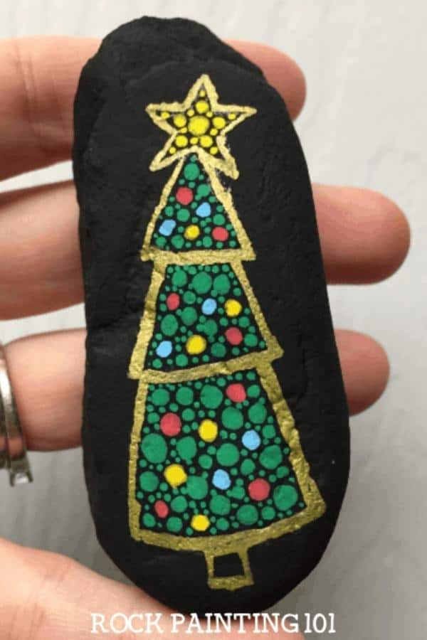DOTTED CHRISTMAS TREE ROCK PAINTING