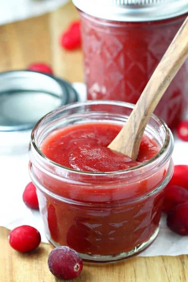 SLOW COOKER CRANBERRY APPLE BUTTER