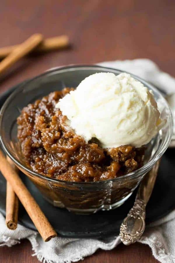 SLOW COOKER GINGERBREAD PUDDING CAKE