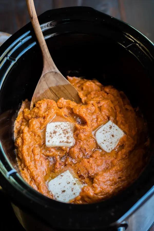 SLOW COOKER MASHED SWEET POTATOES