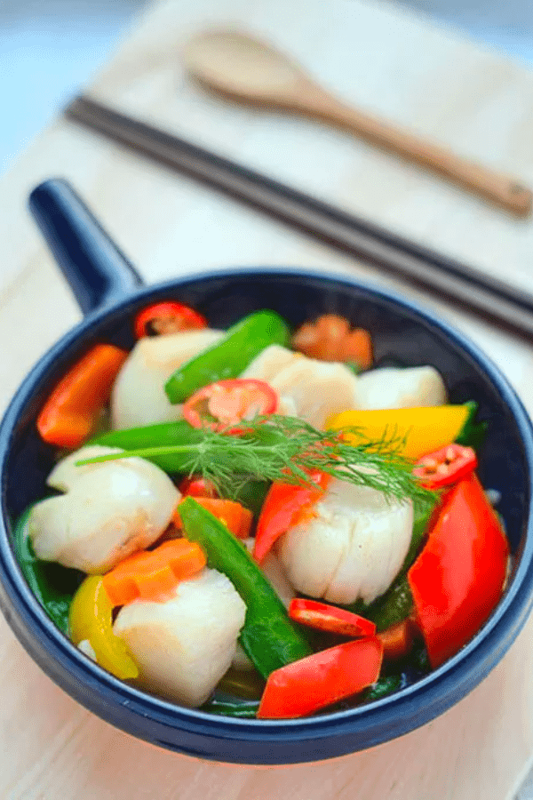 Chinese Stir-Fry Scallop With Vegetables
