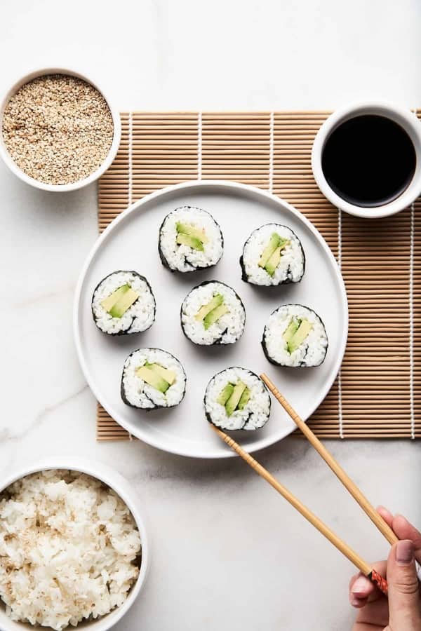 AVOCADO ROLL SUSHI