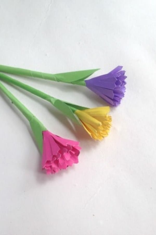 DIY PAPER FLOWERS WITH STICK