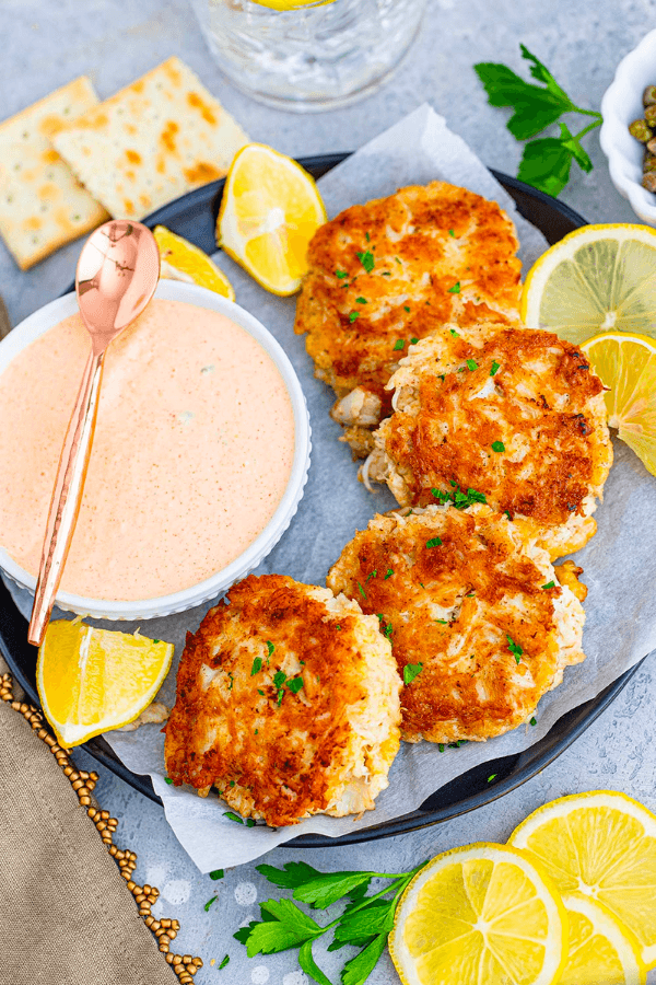 Crab Cakes With Remoulade Sauce
