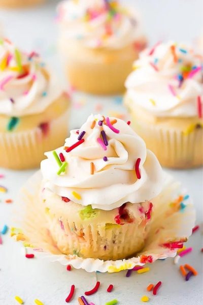 20+ Healthy Cupcake Recipes to Satisfy Your Sweet Tooth