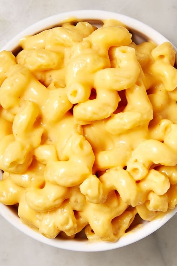 CREAMY STOVETOP MAC AND CHEESE
