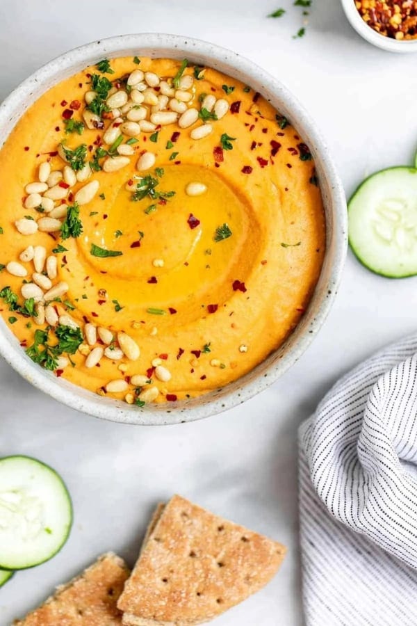 ROASTED RED PEPPER HUMMUS