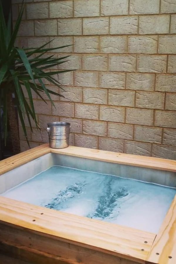 ABOVE GROUND PLUNGE POOL