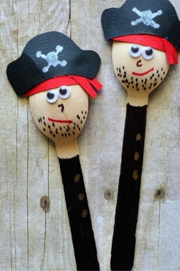 WOOD SPOON PIRATE CRAFT