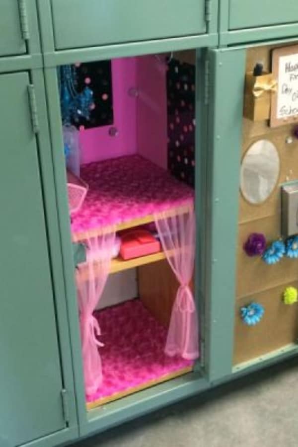 WOODEN LOCKER SHELVES