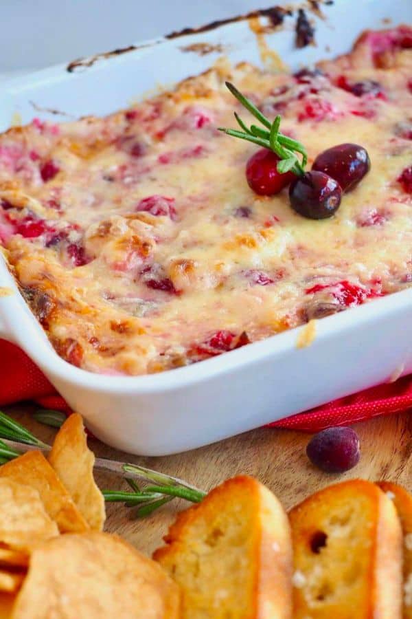 BAKED CRANBERRY CREAM CHEESE DIP