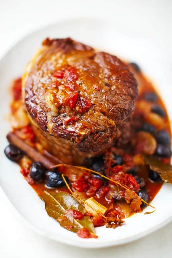 BEEF BRISKET WITH RED WINE & SHALLOT