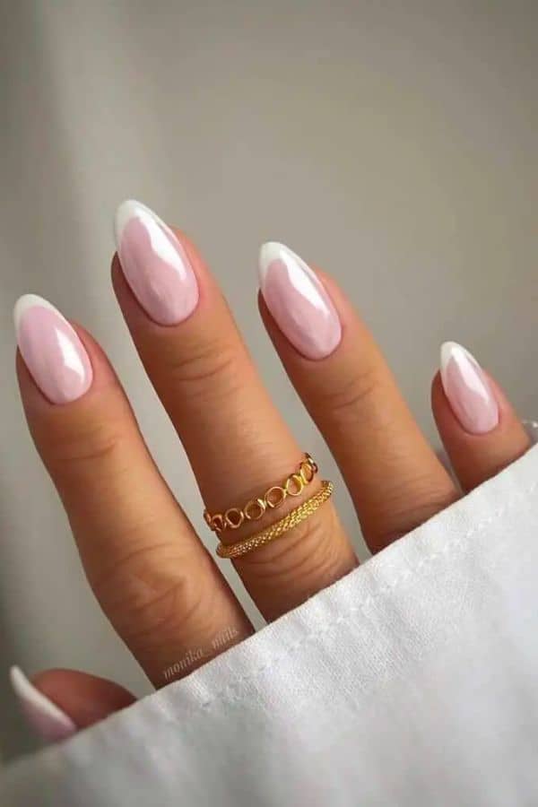 CHROME FRENCH MANICURE