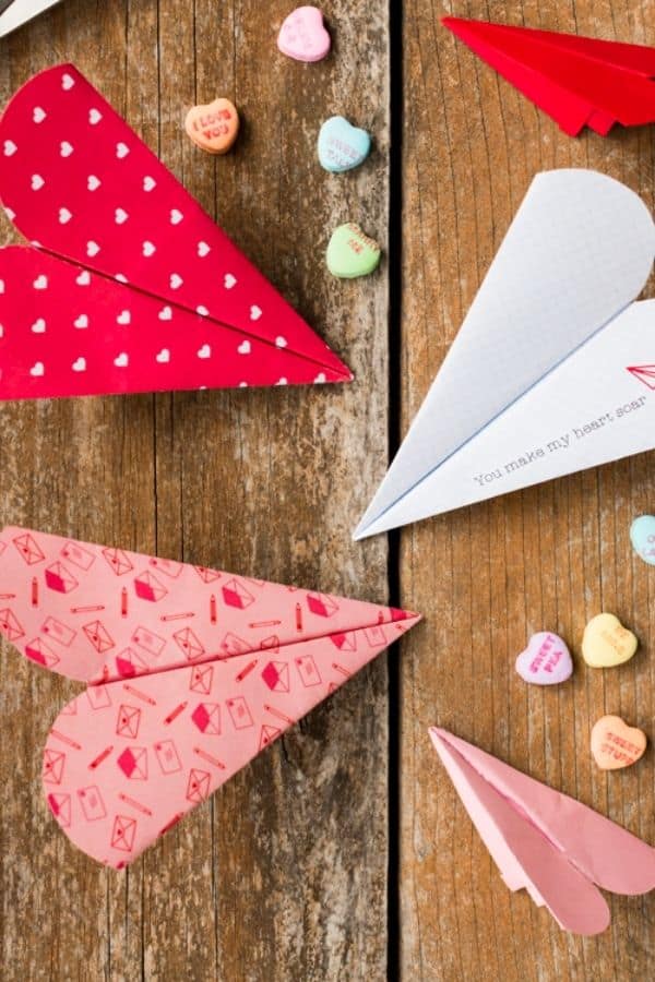 PAPER AIRPLANE LOVE NOTE