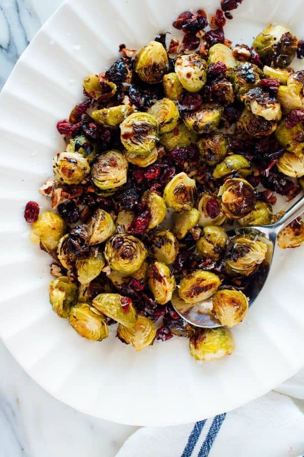 BALSAMIC ROASTED BRUSSELS SPROUTS