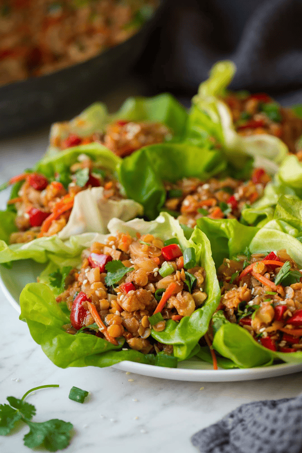 Beef and Lentil Lettuce Cups