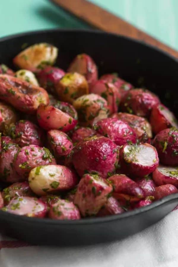ROASTED RADISHES WITH FRESH HERBS