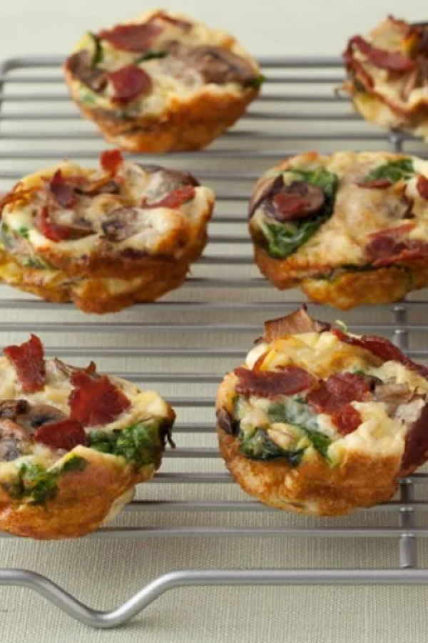 15+ Keto Snack Recipes That Actually Taste Like a Treat