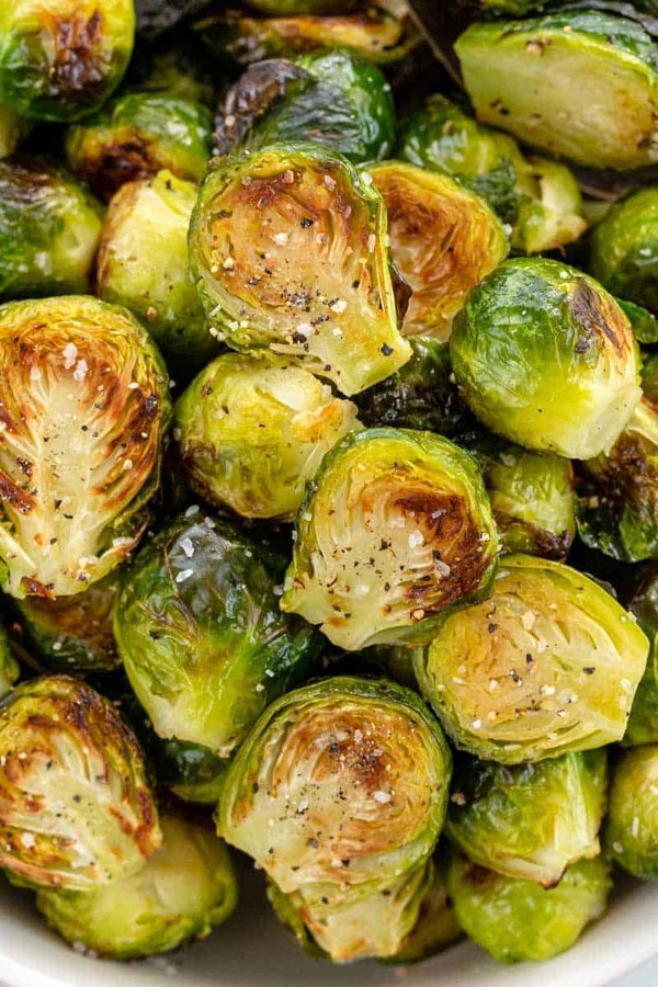 Roasted Brussels Sprouts – an easy Thanksgiving side dish